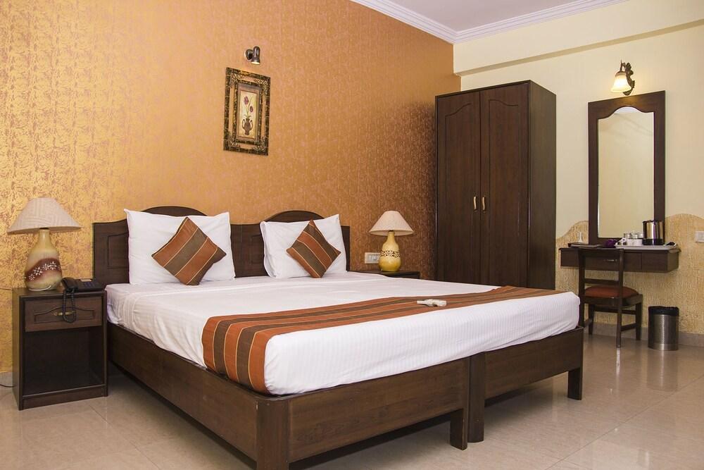 Nazri Resort Бага Екстер'єр фото